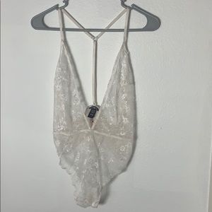Victoria’s Secret lace teddy thong size XL NWT
